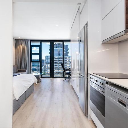 Luxurious 16 On Bree Studio Apartment - Harbour Views Cape Town Bagian luar foto